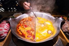 年轻人的“反向消费”，掀起2024火锅进化新风向