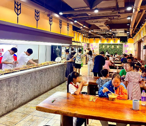 1元社区串串香，在悄悄“换马甲”