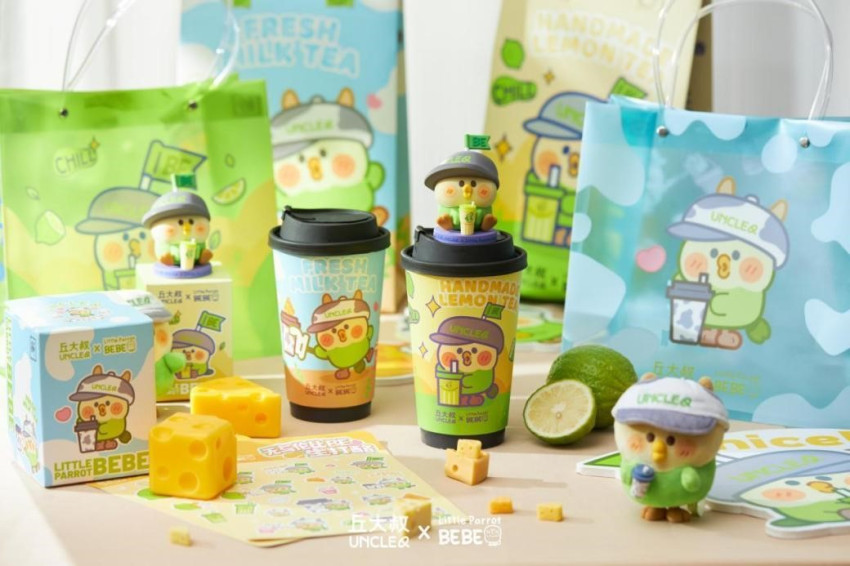 丘大叔梦幻联动小鹦鹉BEBE，差异化破圈，再现联名玩法新突破