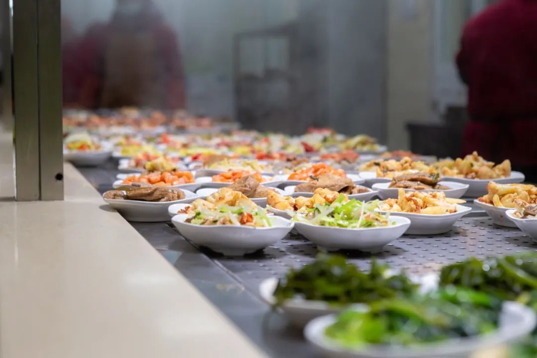 曾风风火火的社区食堂，彻底凉了？