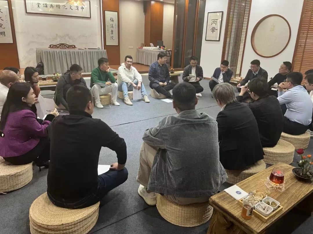 最好的食品企业创始人，都在登山路上