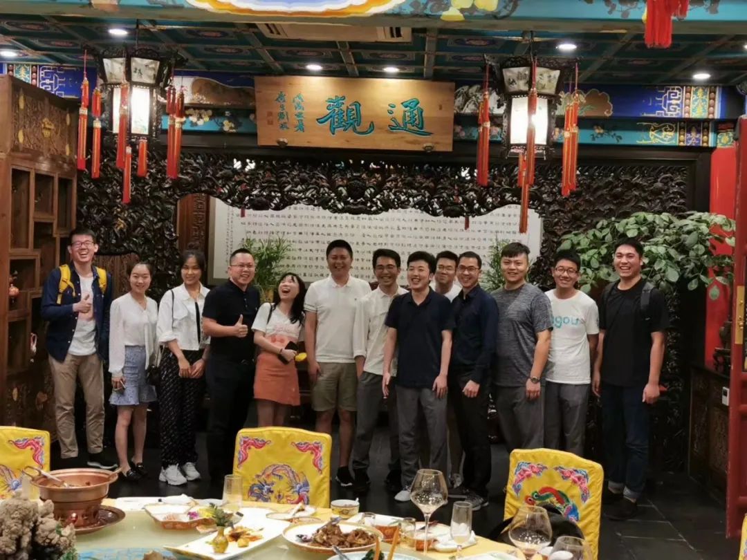 最好的食品企业创始人，都在登山路上