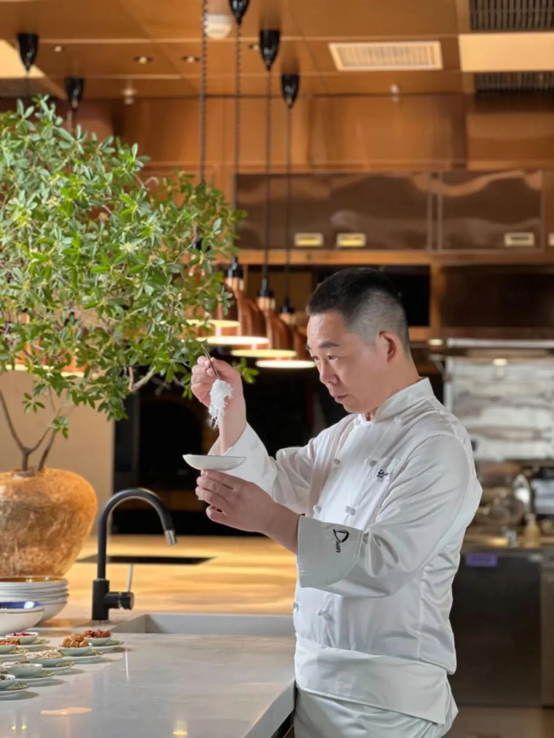 备受业内追捧的明星主厨段誉，只想当个好厨师