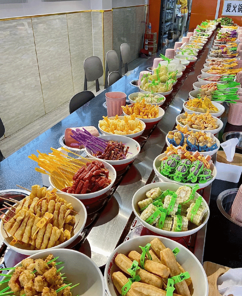 昔日中华火锅第一股抢入局！旋转小火锅正在翻红