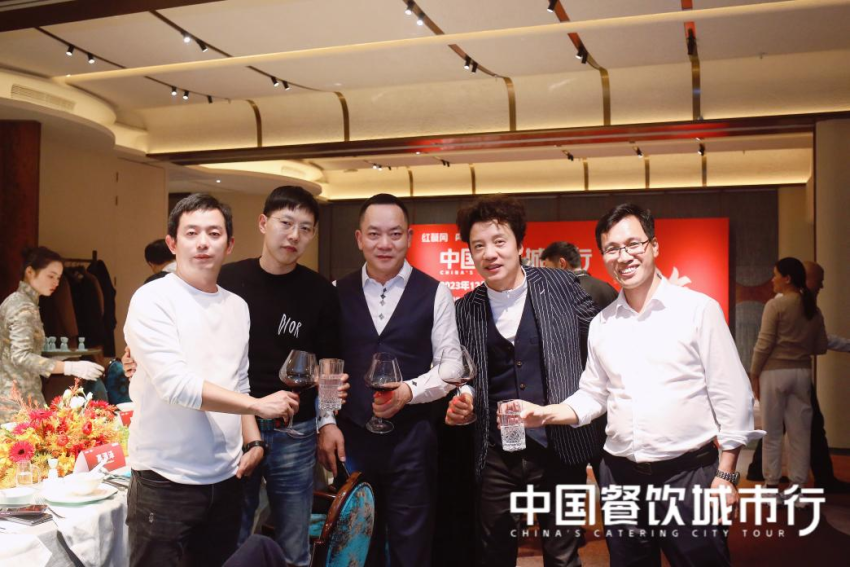 品鉴淮扬美馔，红咖饭局在上海圆满举办