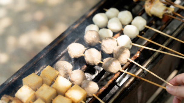 2023食品行业九大事件:预制菜被写入中央一号文件,瑞幸联名茅台发布酱香拿铁…