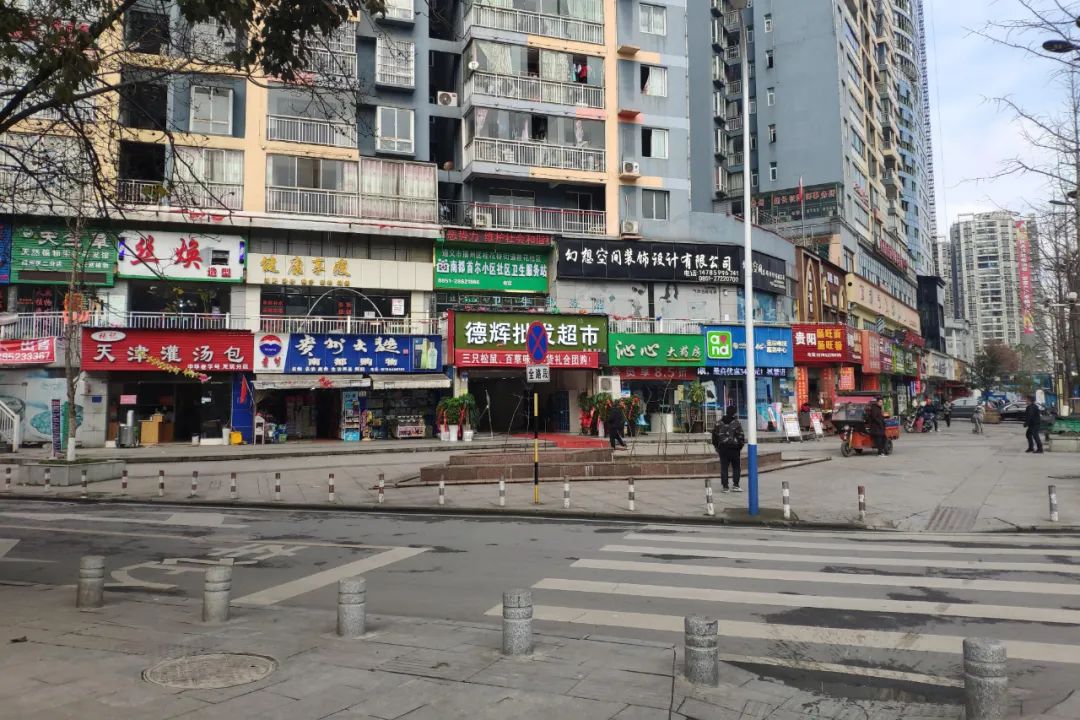 大中品牌纷纷布局下沉市场和社区餐饮,夫妻店生意越来越难了?