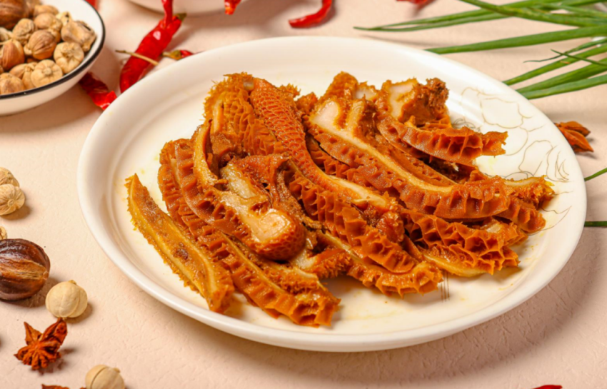 《卤味品类发展报告2024》发布:度过“超强鸭周期”之后,卤味赛道再扩容