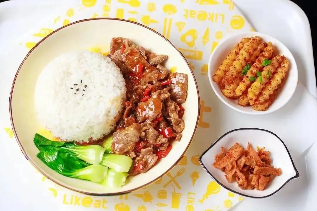 万店、出海、上市……十大关键词复盘餐饮业的2023