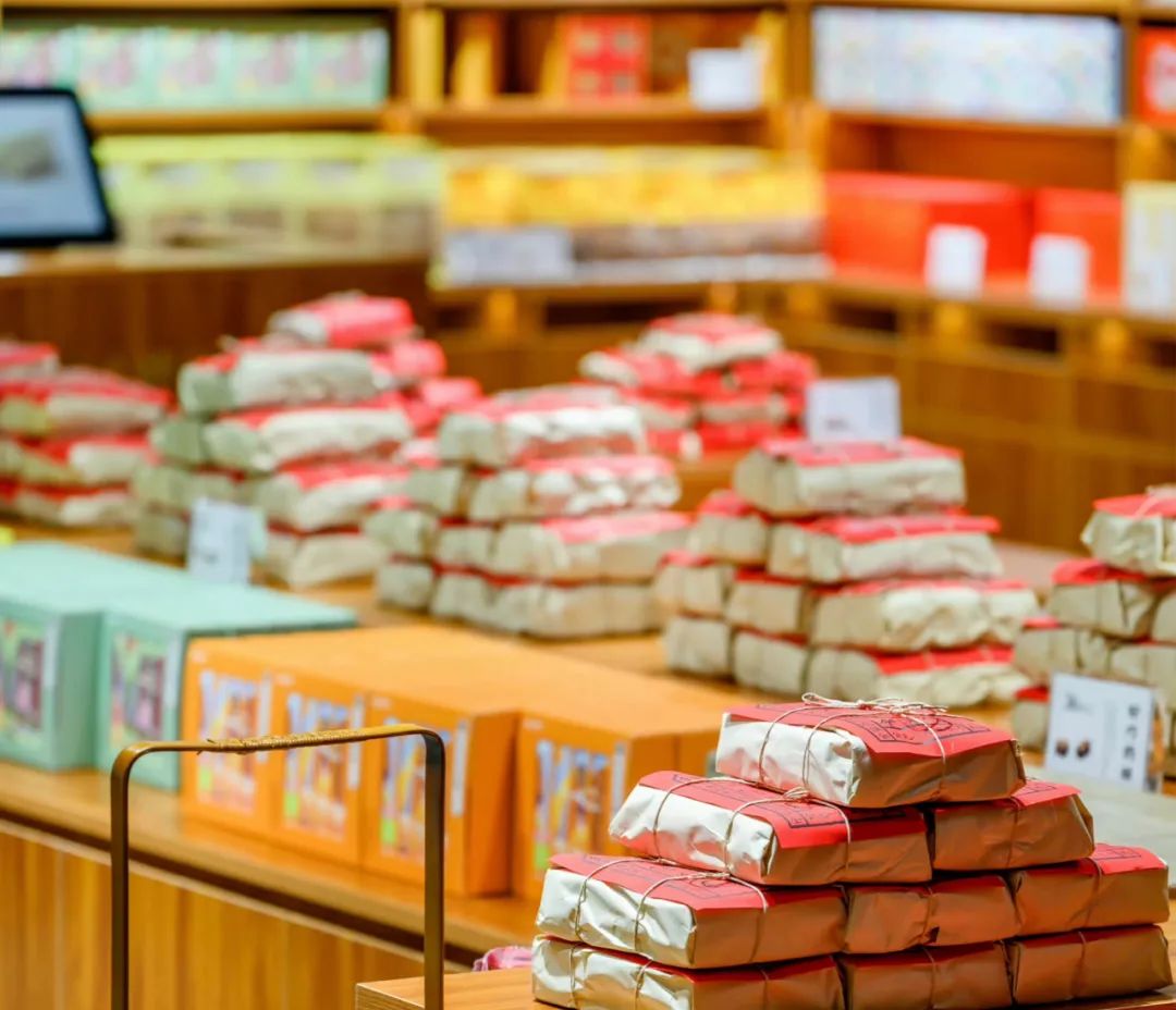 在3000 多亿甜品生意里“抢”钱的年轻人