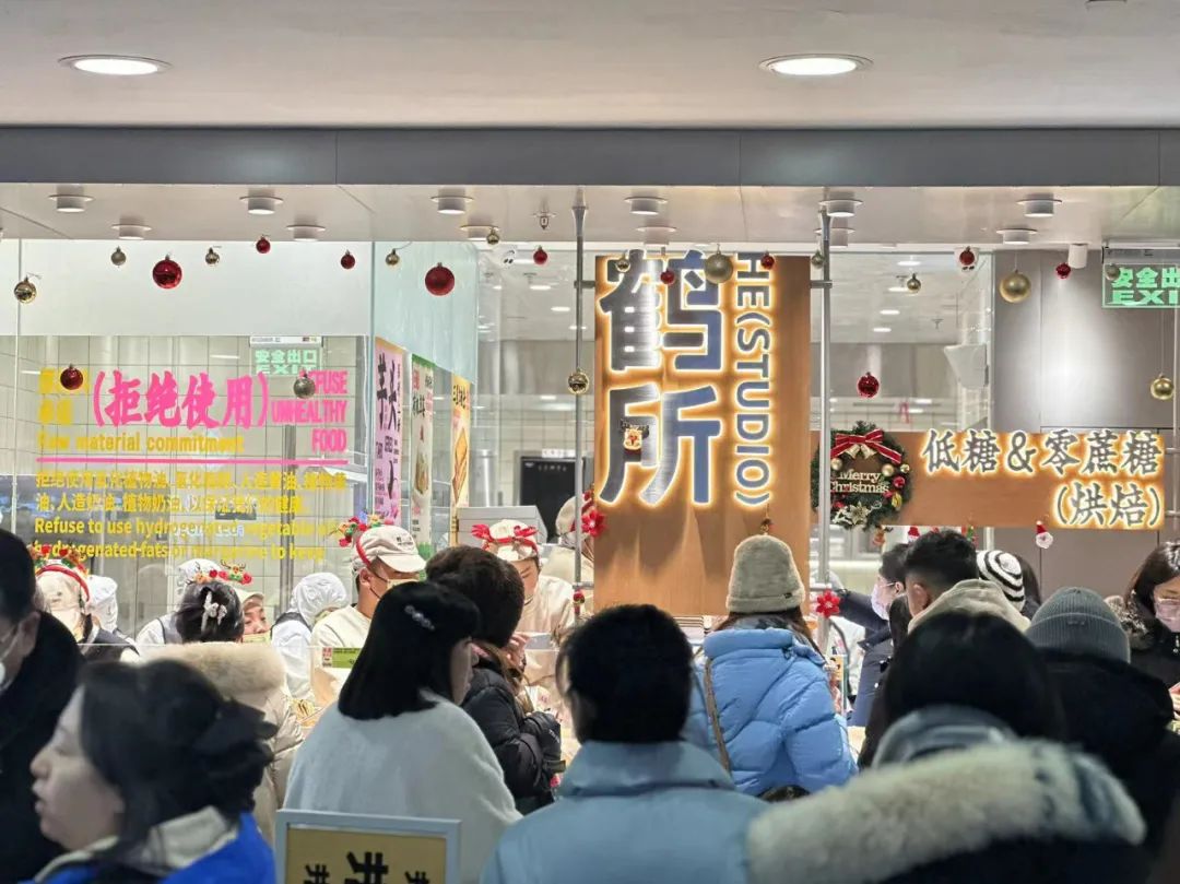 在3000 多亿甜品生意里“抢”钱的年轻人