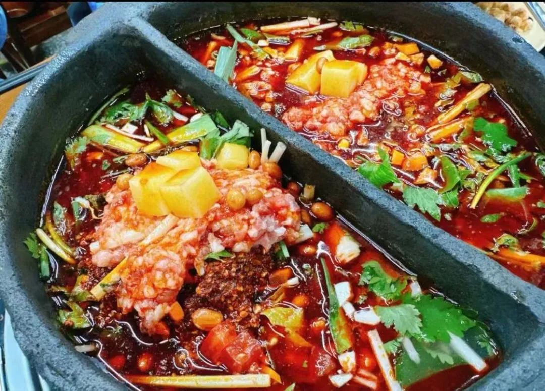 人均30元起!“夺夺粉”接替冒烤鸭,成川渝美食新顶流?