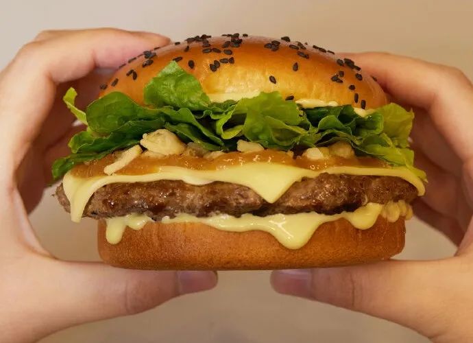 门店增长不及预期,汉堡王中国打起“退堂鼓”?