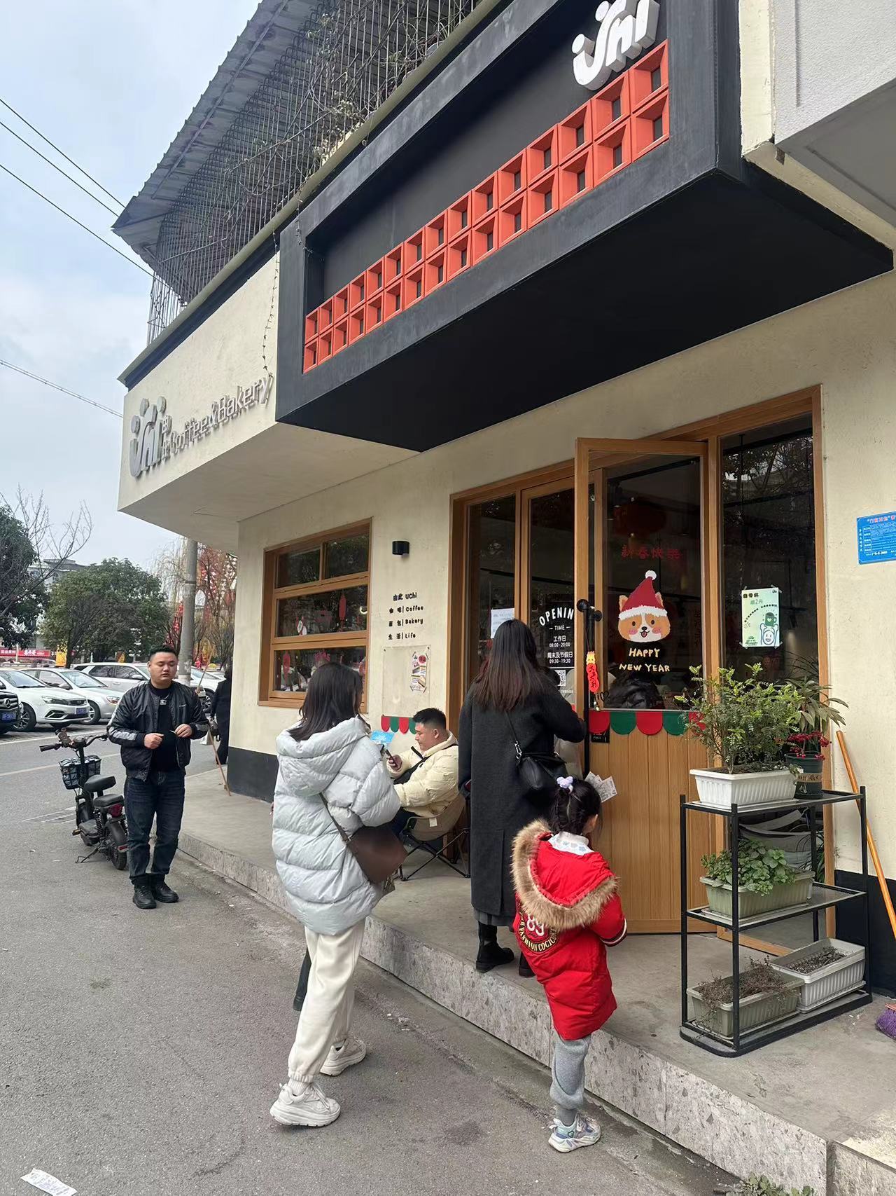 我在县城卖咖啡：消费下沉后，让“附近”归来