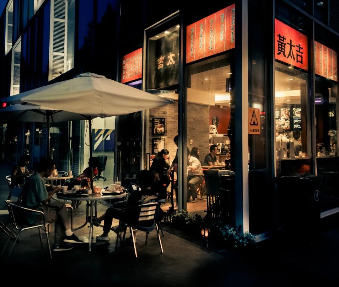 估值25亿的网红餐饮一夜崩塌,只因与外卖平台“为敌”?