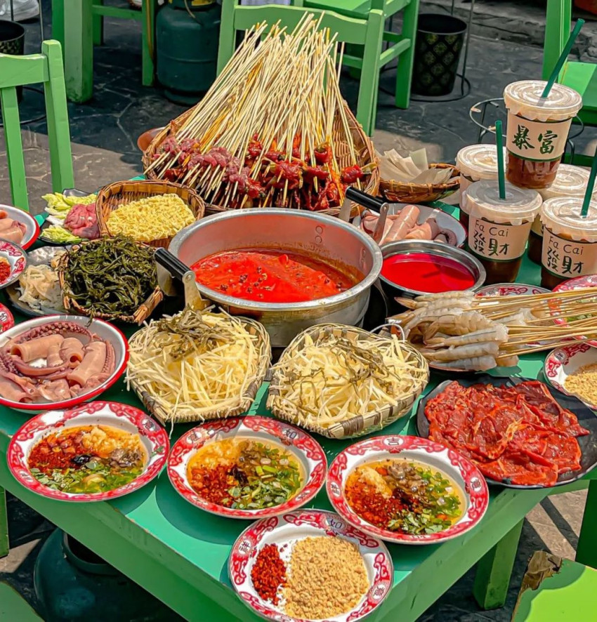 150平的店,创造超百万月营收,这个串串火锅品牌做对了什么?