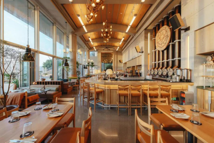 麦当劳、夸父炸串、达美乐、塔斯汀...18家餐饮品牌“凶猛”拓店中！