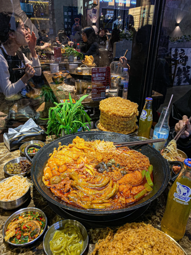 花了539.5亿！这个清明，火锅消费出现3大反常！