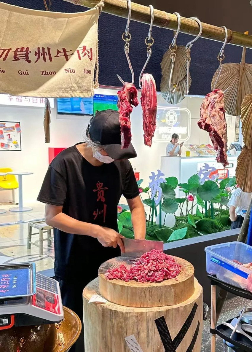 海底捞、九毛九都盯上的生意,有品牌已经跑出,今年还要开店100家